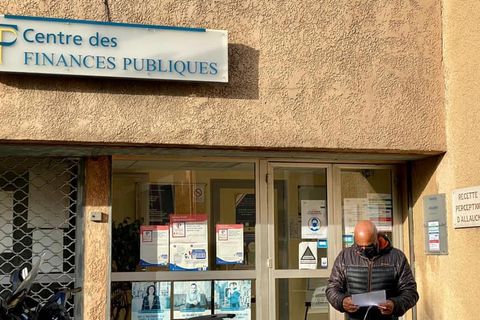 Allauch et Plan-de-Cuques : deux maires unis pour dire NON à la fermeture de notre Trésorerie !