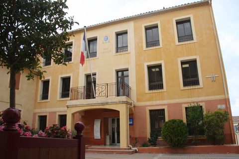 Permanences du samedi matin de l’État civil : ouvertures les 4 juillet et 8 août.