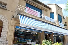 Au Moulin Bleu