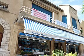 Au Moulin Bleu