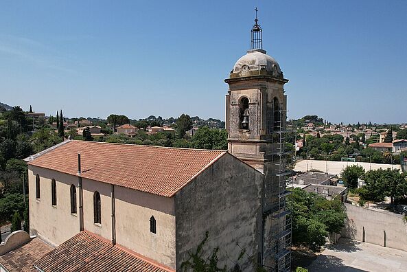 Le dôme de l’église Saint Laurent de la Bourdonnière en cours de restauration