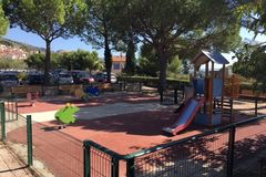 Aire de jeux pour enfants Esplanade des Moulins