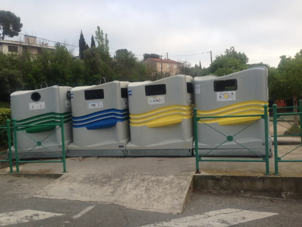 Point d'Apport Volontaire