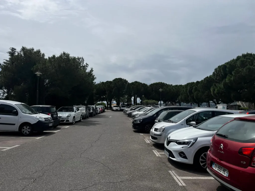Parking des Moulins
