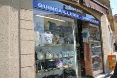 Quincaillerie - Droguerie - Établissement LONG