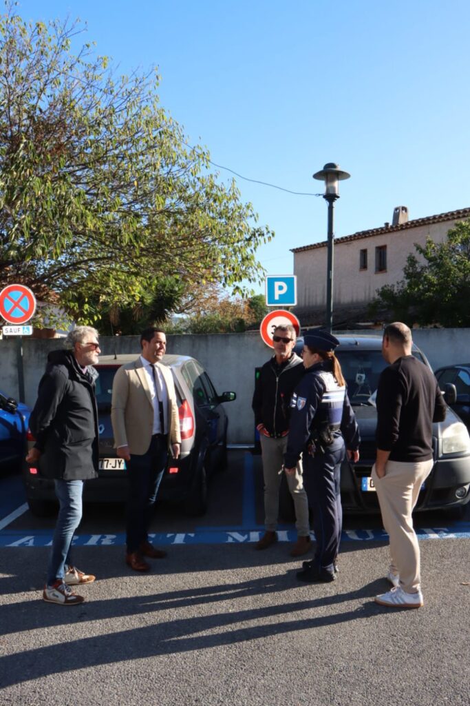 deux nouvelles bornes de « stationnement minute » ont été mises en service ce vendredi 24 octobre à allauch