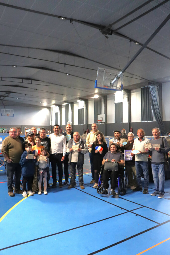 le gymnase Jacques Gaillard de Pié d’Autry a accueilli la 3ᵉ édition du Salon avicole d’Allauch le 1 et 2 novembre 2025