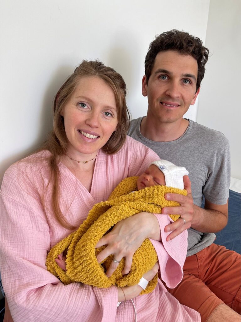 Une petite Allaudienne née à son domicile : bienvenue à la petite Ariane, venue au monde avec l’aide de nos pompiers d’Allauch-Plan-de-Cuques