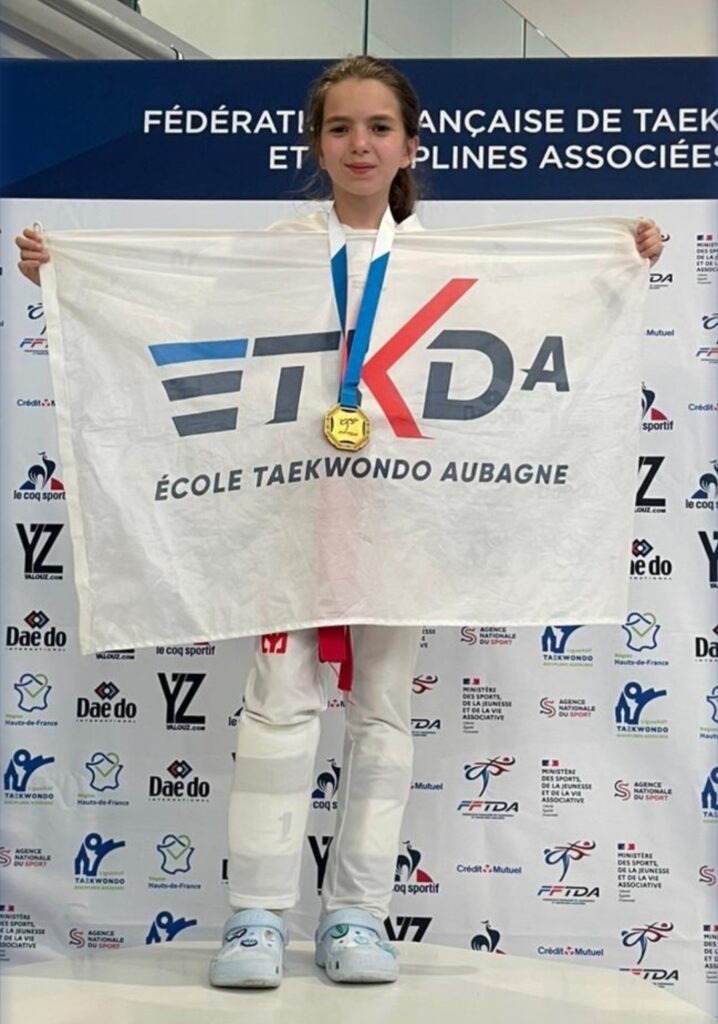 Vainqueure le 25 mai dernier, à Béthune, de la Coupe de France minimes de taekwondo (le plus haut niveau de compétition à cet échelon), l’Allaudienne Jade Bargigli n’a laissé aucune victoire lui échapper cette saison.