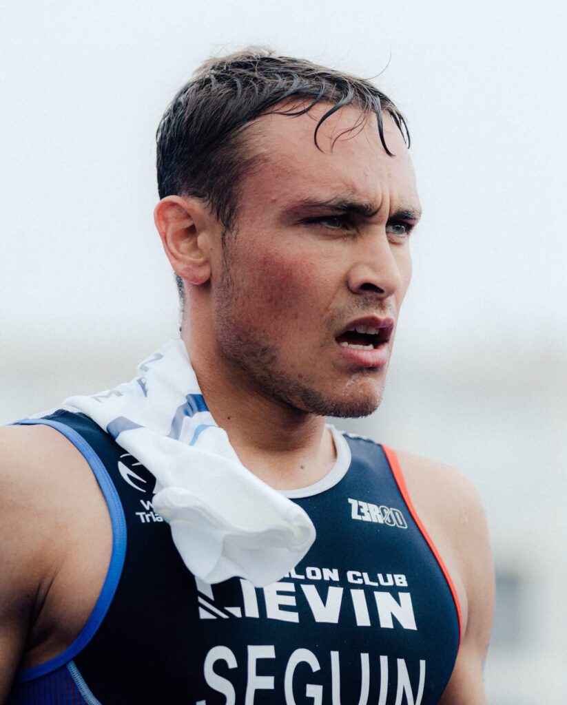 Nos Allaudiens ont du talent : vainqueur à Quiberon avec l’équipe de France mixte ce dimanche 21 juin, Yanis Seguin s’impose parmi les leaders du triathlon français !